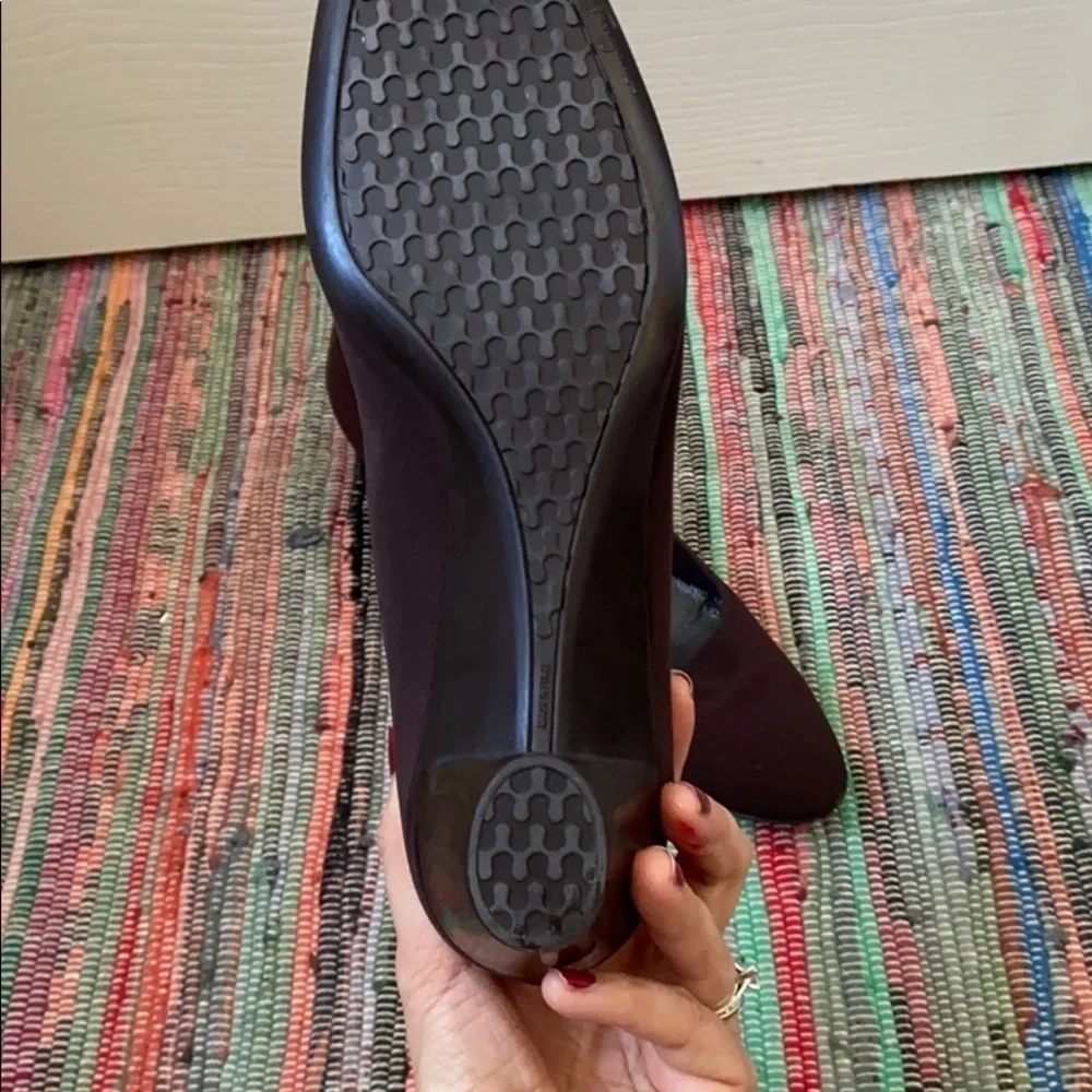Salvatore Ferragamo brown kitten wedges